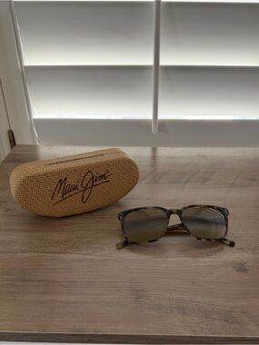 Maui Jim Westside STG-BG MJ 803-15D Tortoise Polarized Sunglasses | 54-18-145